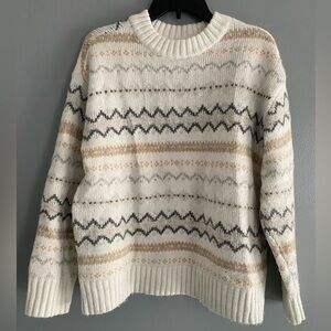 American Eagle Outfitters Cream and Tan Patterned Sweater